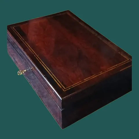 grand coffret à châles vers 1830