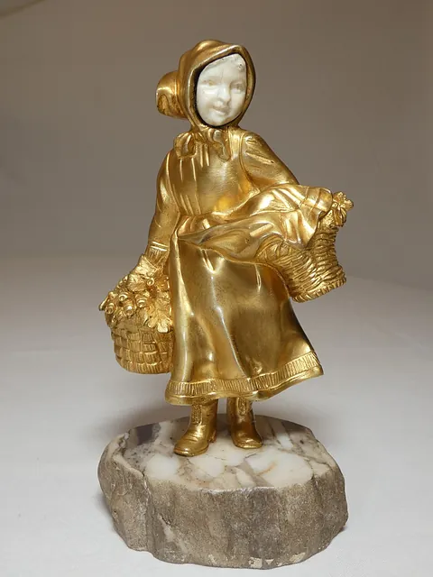 bronze doré chryséléphantine signé GORY