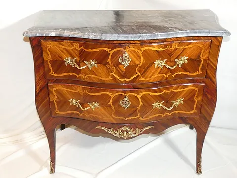 Commode Sauteuse 18ème Louis XV attribuée à A.N. COULERU