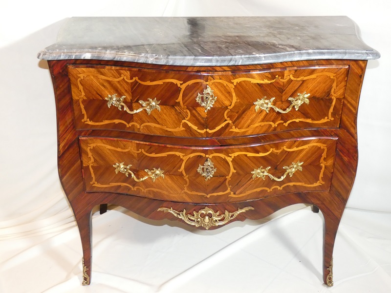 Commode Sauteuse 18ème Louis XV attribuée à A.N. COULERU