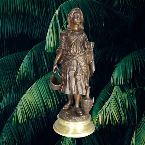 Bronze orientaliste 19ème siècle jeune femme au panier