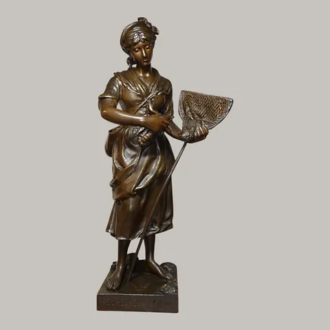 Bronze signé Marcel DEBUT "la pêcheuse de homards"